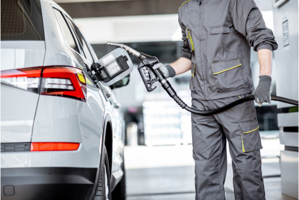 Comment l’huile moteur affecte l’économie de carburant ?